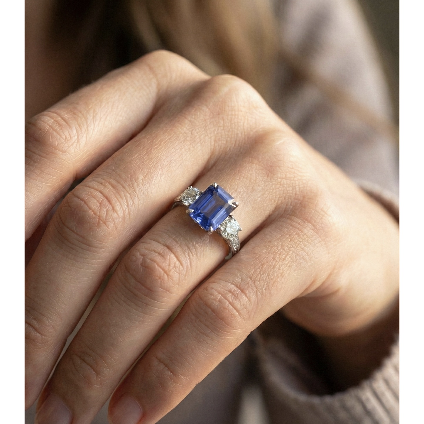 Three Stone Ring Antique Style Emerald Ceylon Sapphire 3 Carats