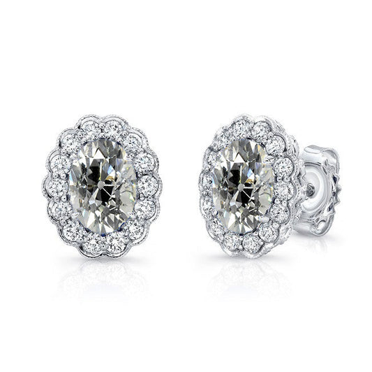 Old Mine Cut Fine Diamond ring in 14K White Gold – main view