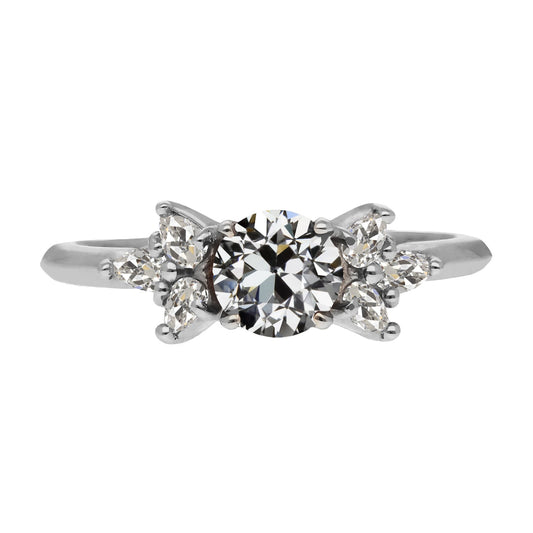 Natural Brilliant Diamond Proposal Ring – main view