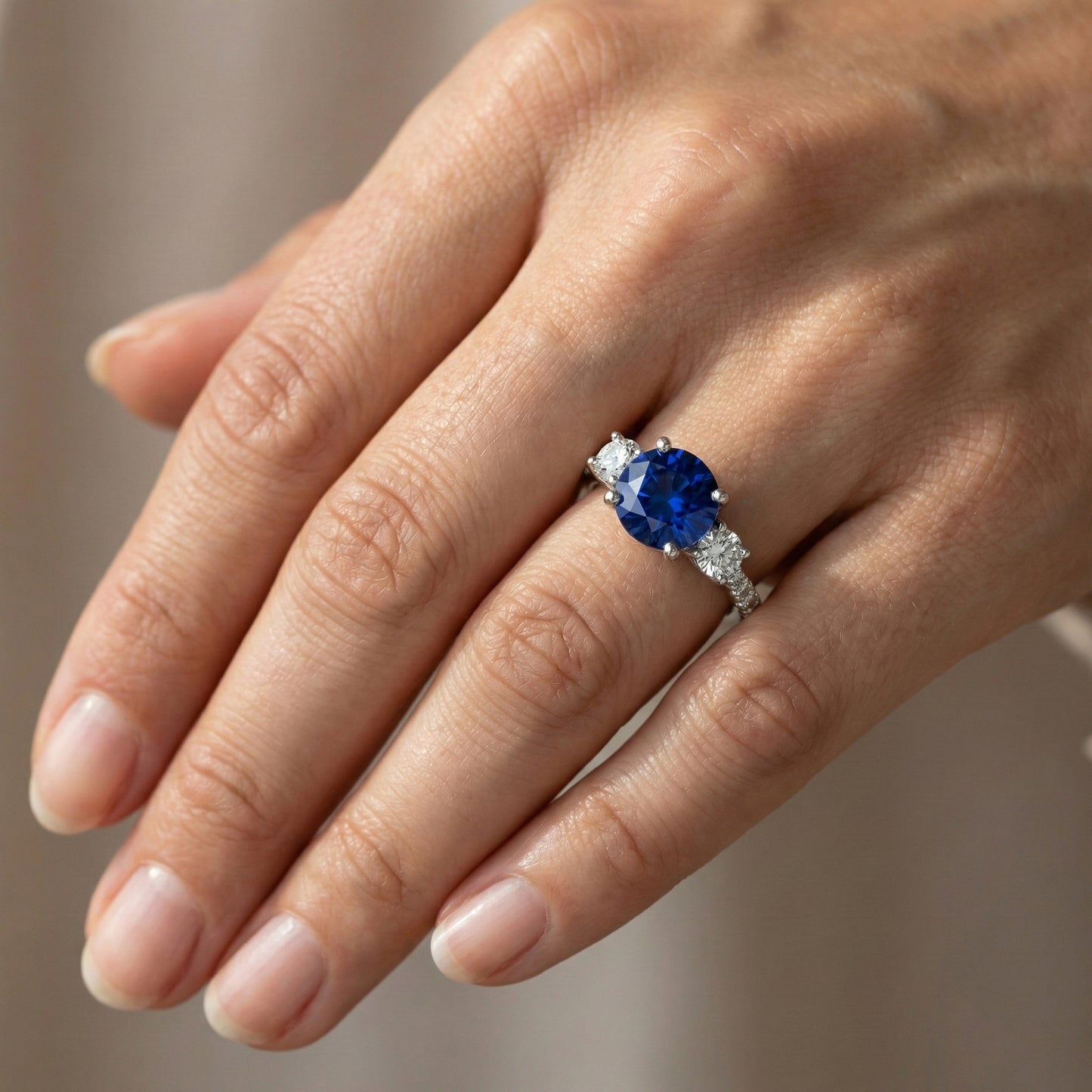 Women's Natural Earth Mined Diamond Sapphire Ring 3.50 Carats Round Cut Gold With Accents
