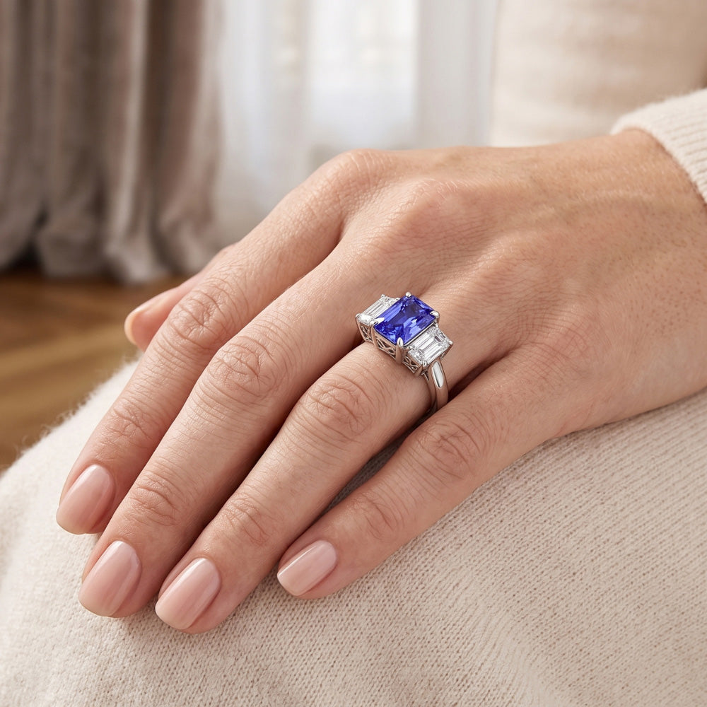 Womens Gemstone Radiant Sapphire Ring Emerald Natural Earth Mined Diamonds VVS1 4 Carats