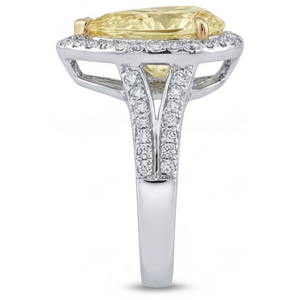 Ring 14K Two Tone Gold with Canary Yellow Diamond – detail view