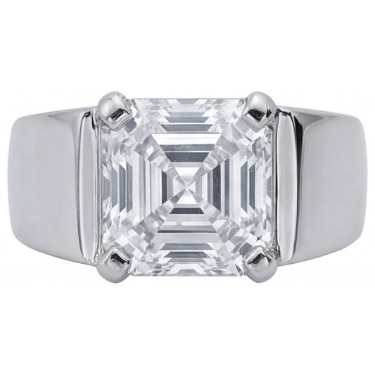 Men's Ring 14 Karat White Gold with Fine Diamond – front view