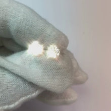 Natural Earth Mined Diamond Earrings For Daily Use