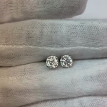 1.40 Carats Round Cut Stud Natural Earth Mined Diamond Earrings