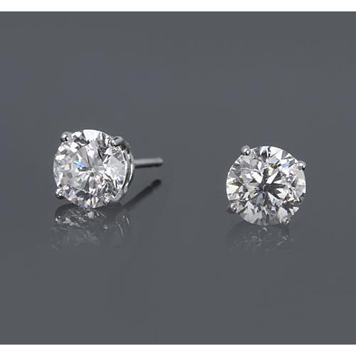 1.50 Carats Diamond Studs