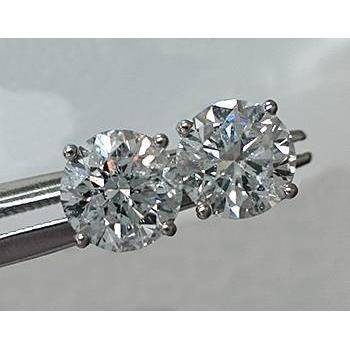 2.2 Ct Diamond Round Stud Earring 14K White Gold