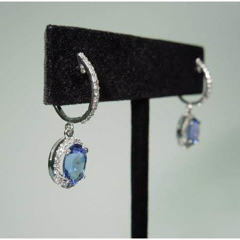 natural round sapphire 3.64ct earring front view
