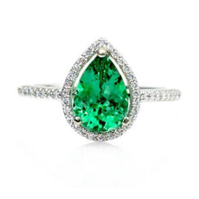 Ladies 5.25 Carats Green Emerald And Diamond Ring White Gold 14K