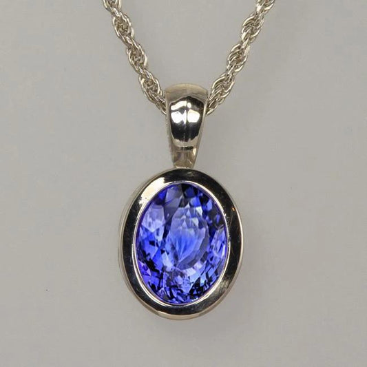 White Gold 14K Oval Cut Blue Tanzanite 14 Ct Pendant With Chain