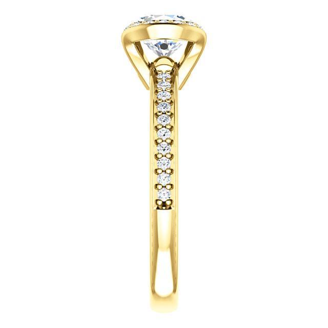 Yellow Gold 1.86 Carat Round Diamond Solitaire With Accents Fancy Ring