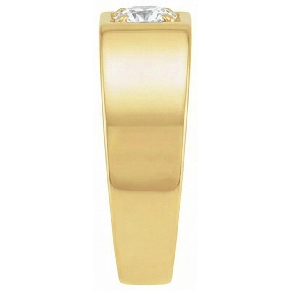 Fine Diamond Old Mine Cut Solitaire Ring in 14 Karat Yellow Gold – side view