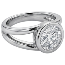 1.50 Carats Solitaire Natural Earth Mined Diamond Anniversary Ring Split Shank