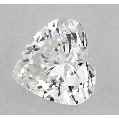 Heart Shape Fine Diamond ring in Gold – front view