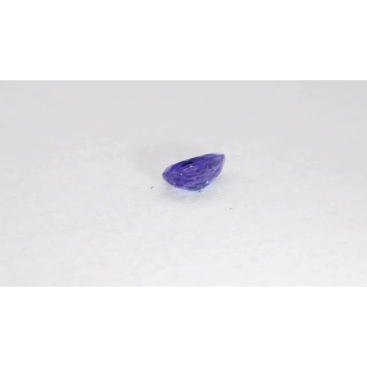 Authentic Tanzanite Gemstone 1.78 ct Gold – main view