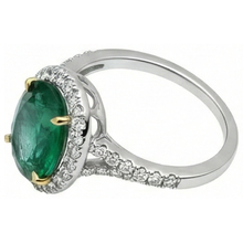 10 Carats Oval Green Emerald And Round Natural Earth Mined Diamond Ring Fine Jewellery