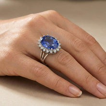IGI CERTIFIED 10 Carat Big Sapphire Engagement Ring