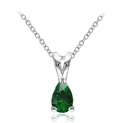 12 Carats Prong Set Green Emerald Gemstone Pendant Necklace