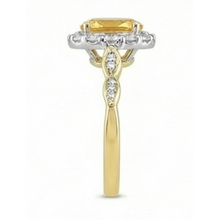 14.75 Carats Oval Cut Citrine And Natural Earth Mined Diamonds Wedding Ring Yellow Gold