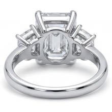 14K White Gold VVS Clarity Fine Diamond 3-Stone Ring 7 ct
