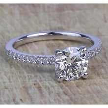 1.50 Carats Round Genuine Diamonds Engagement Ring 3