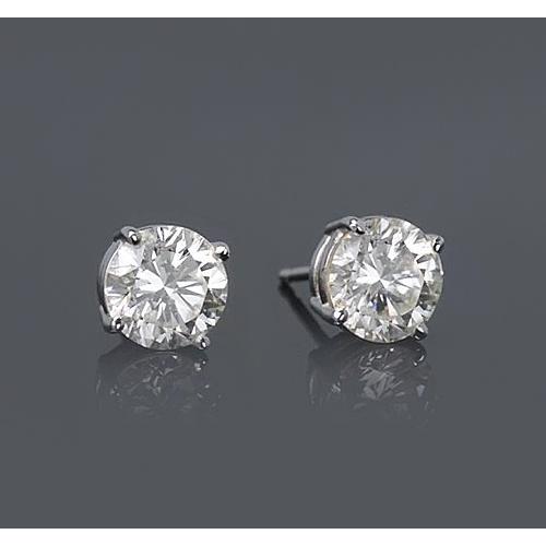 1.50 Carats Round Diamond Stud Earring