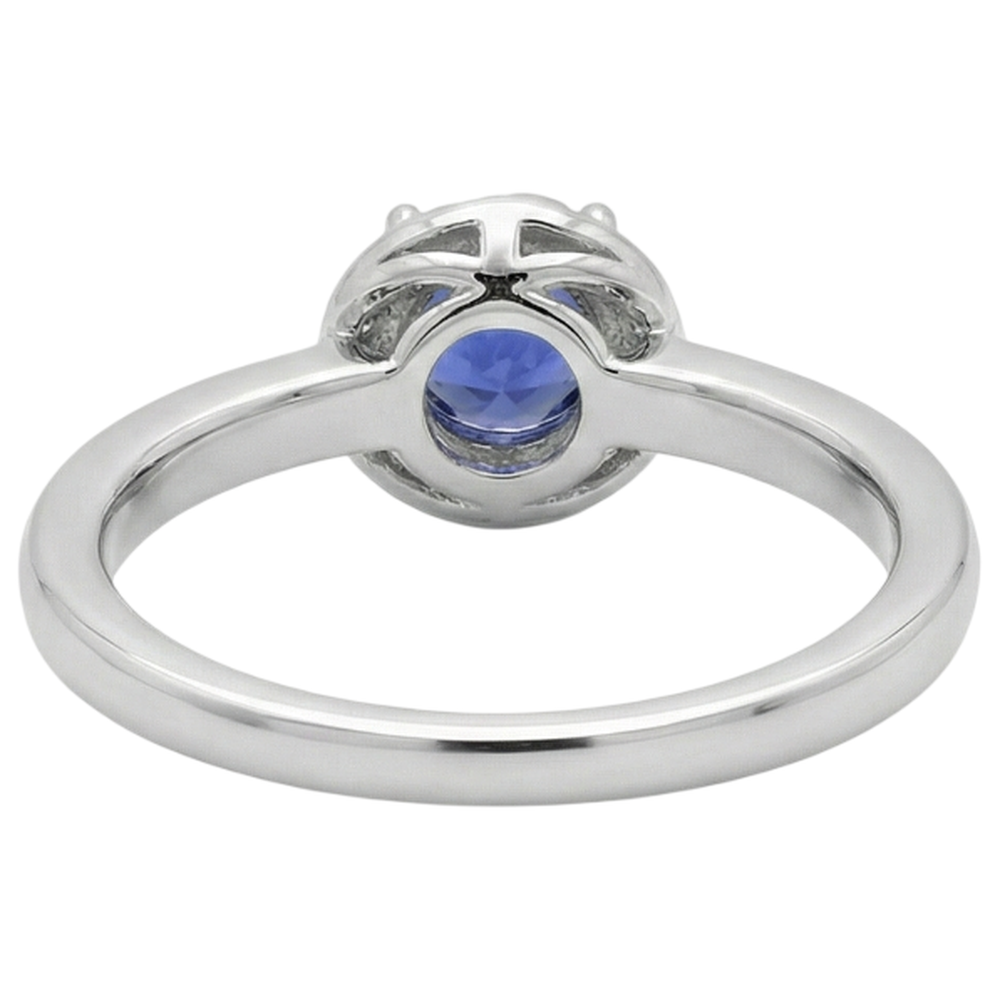 natural round tanzanite 2.25ct ring on white background