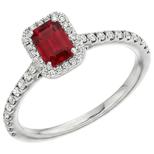 natural round ruby 2.30ct ring close up detail