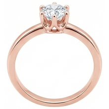 natural round diamond 2.50ct ring close up detail