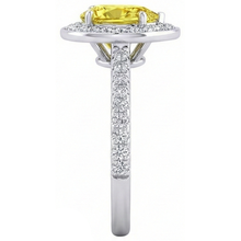 natural round sapphire 2.50ct ring on white background