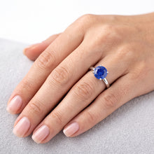 2 Carat Round Sapphire Engagement Ring