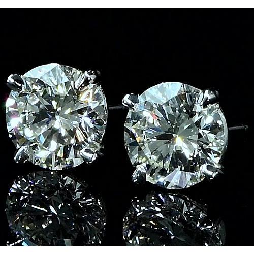 2 Carat Stud Diamond Earrings