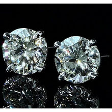 2 Carat Stud Diamond Earrings