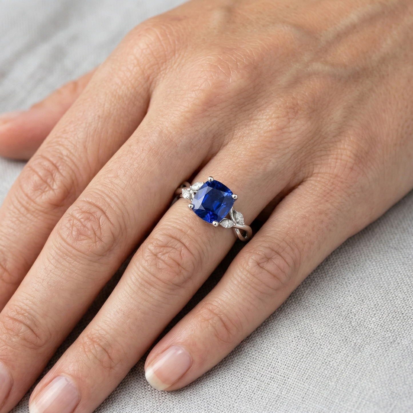 2.10 Carats Ceylon Sapphire And Natural Earth Mined DIAMOND ( NOT LAB GROWN )s Ring 14K White Gold