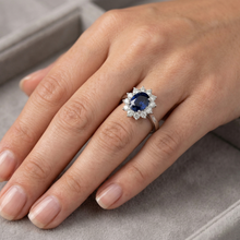 natural round sapphire 2.50ct ring with diamond accents
