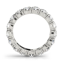 Sparkling Eternity Band 0.15 ct – front view