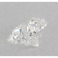 Heart Shape Fine Diamond ring in Gold – side view