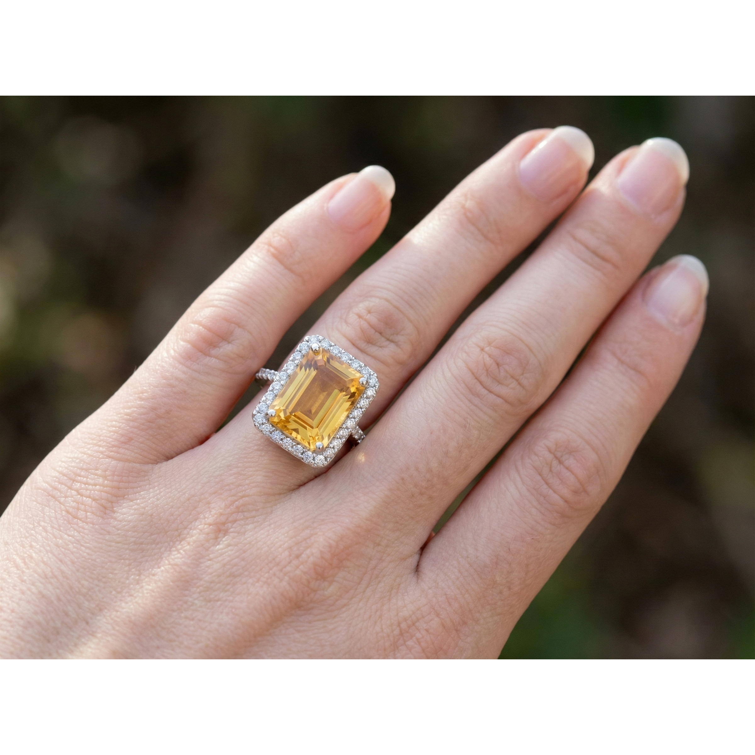 22 Carats Yellow Citrine And Natural Earth Mined Diamond Wedding Ring White Gold Jewellery