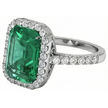 24 Ct Green Emerald And Natural Earth Mined Diamond Wedding Ring White Gold Jewellery