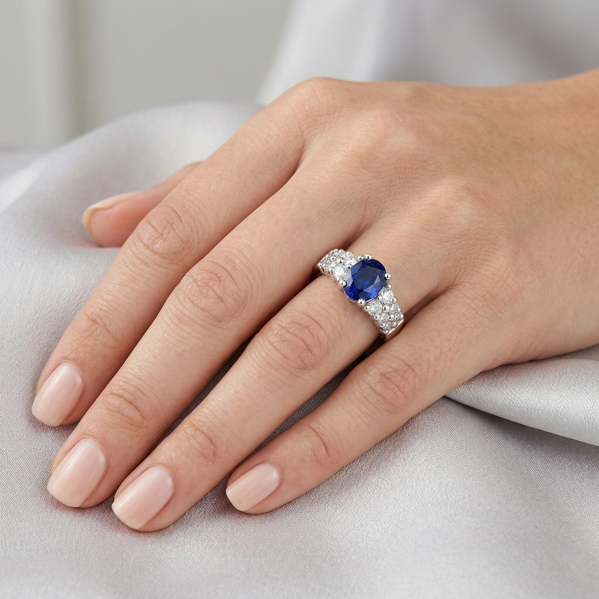 2 Carats Oval Cut Ceylon Blue Sapphire Ring White Gold Jewellery New