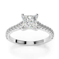 2.60 Carats Princess Cut Solitaire With Accent Natural Diamonds Wedding Ring