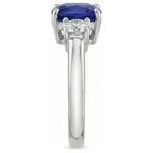 natural round sapphire 3.25ct ring top view