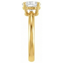 Fine Brilliant Diamond Solitaire Engagement Ring 3.50 ct – profile view