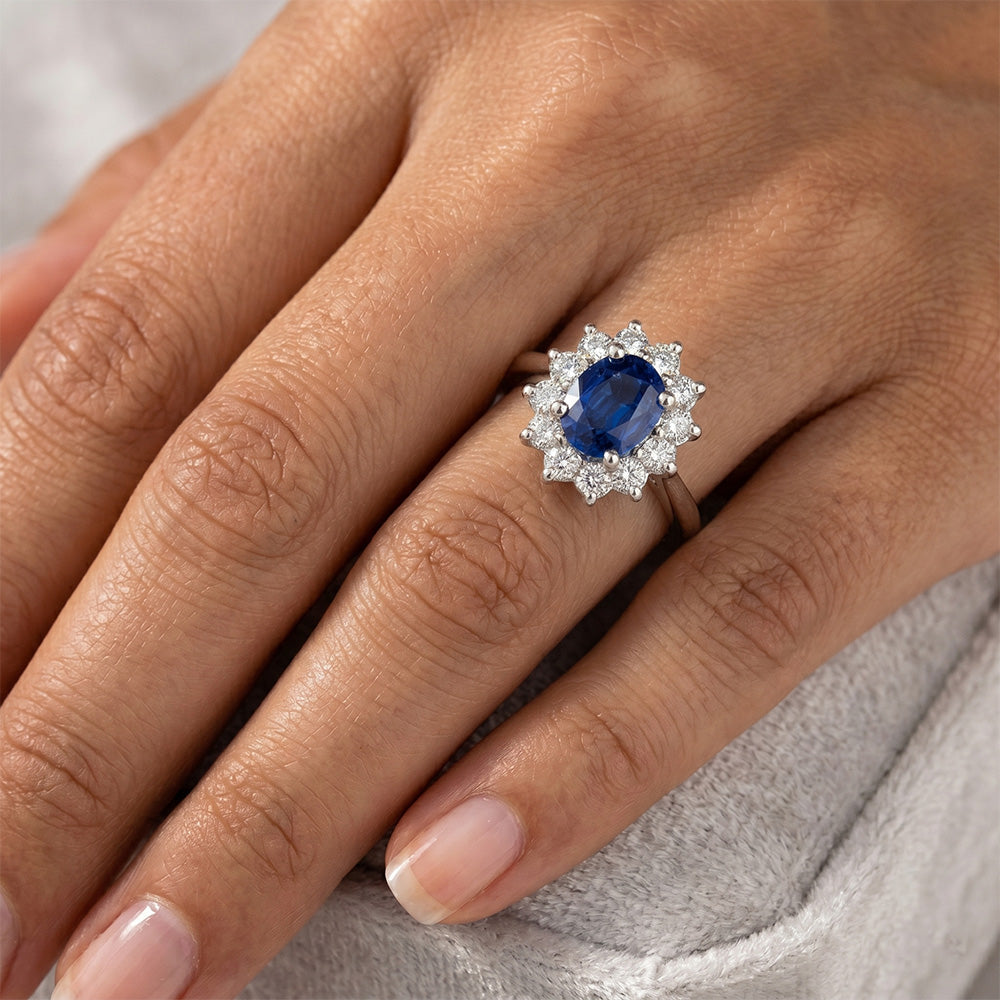 3.60 Carats Blue Sapphire And Natural Earth Mined DIAMOND ( NOT LAB GROWN ) Ring Flower Style White Gold 14K