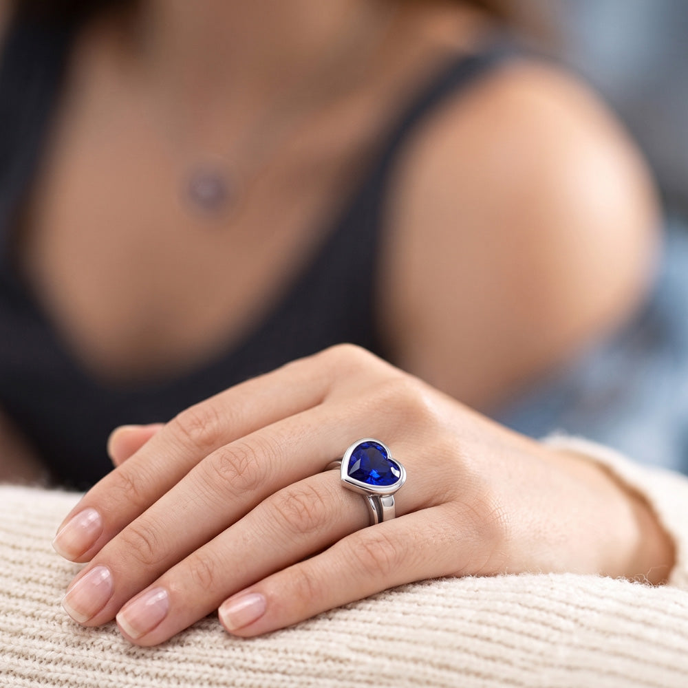 3 Carats Blue Sapphire Solitaire Ring Heart Shaped Bezel Set Gold 14K