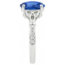 natural round sapphire 3ct ring profile view