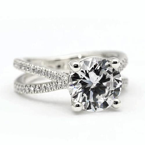 Round Natural Diamond Engagement Ring