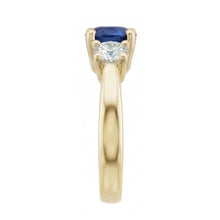 3 Carats Round Natural Earth Mined Diamond Sapphire Ring 3 Stone Tapered Shank Yellow Gold