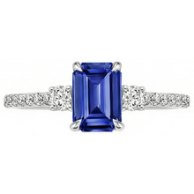 natural emerald sapphire 4.25ct ring top view