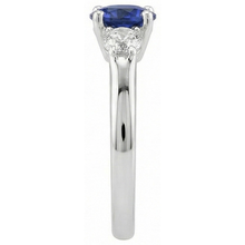natural round sapphire 1.75ct ring top view